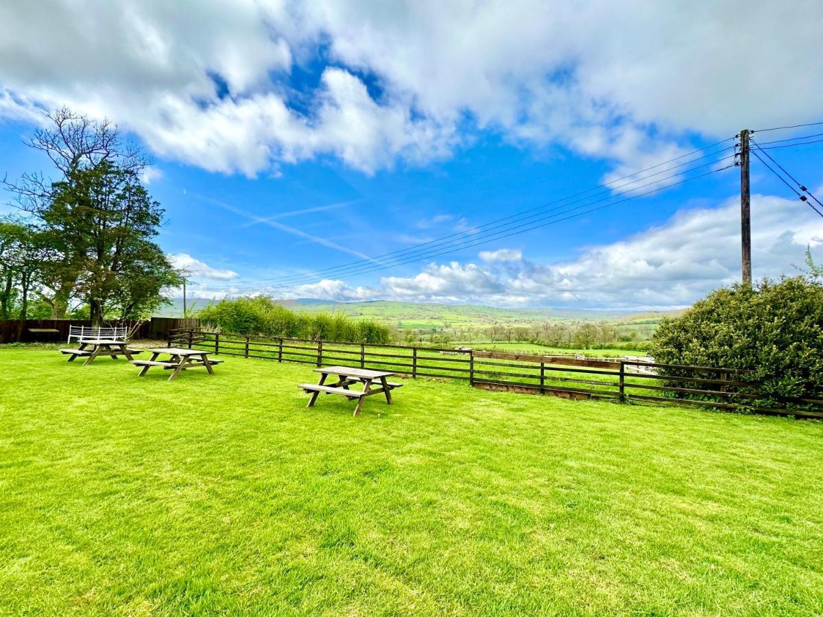 Greendale Teahouse And Rooms Chatburn Екстер'єр фото